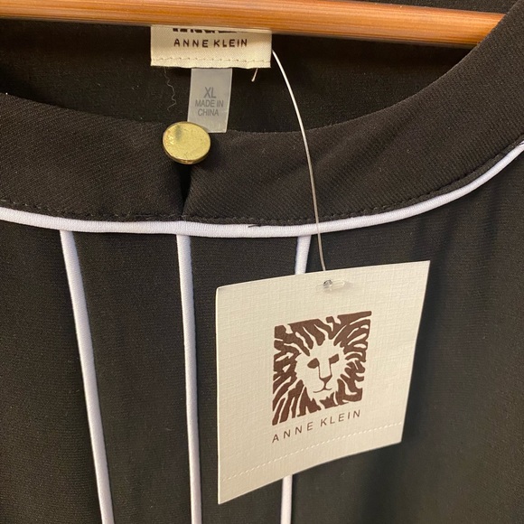 Anne Klein women’s black top - Picture 3 of 8